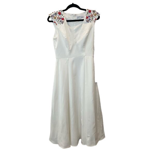 Mac Duggal / Beaded Cap Sleeve V Neck A Line Gown / Boho Formal Event Maxi Dress - Picture 4 of 6